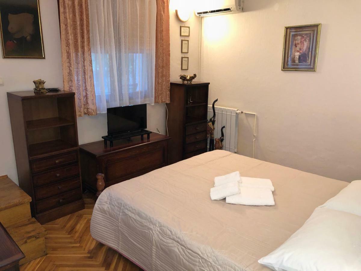 Apartment Nicolas Kotor Exteriör bild